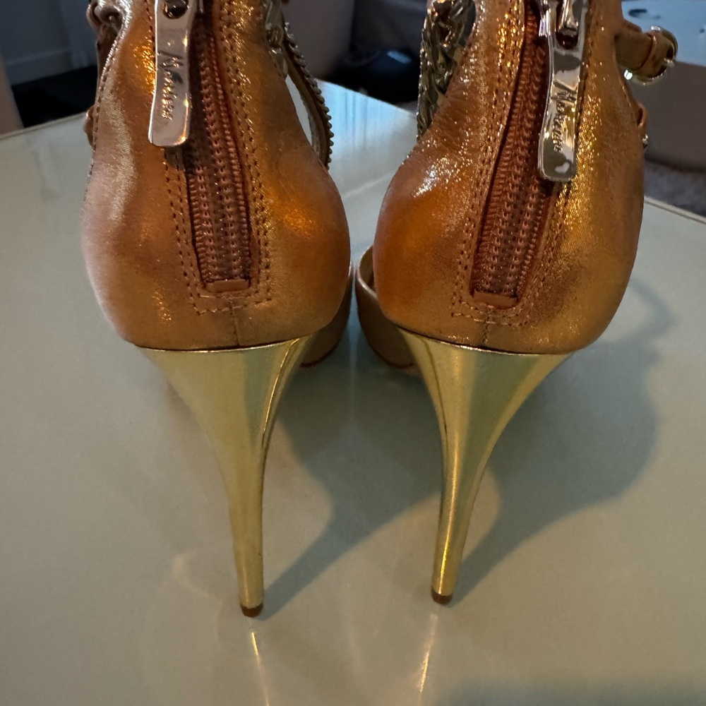 Guess by Marciano Gold Stiletto Heels - Picture 3 of 8